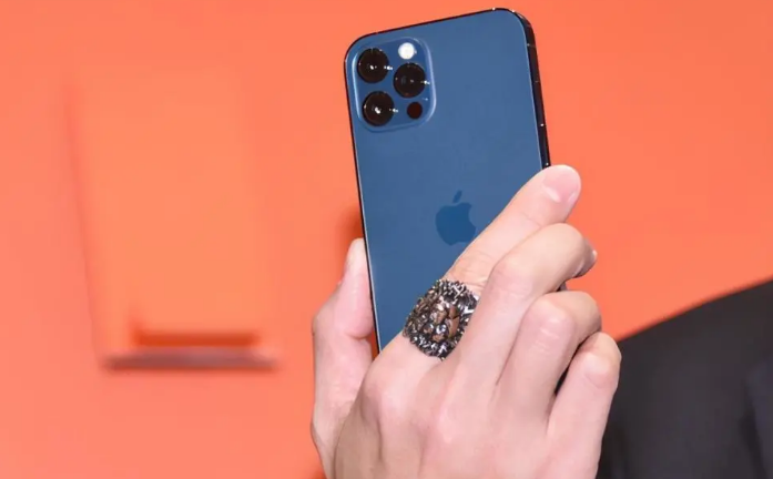 武陵苹果手机维修分享iPhone12系列重启方法教程 